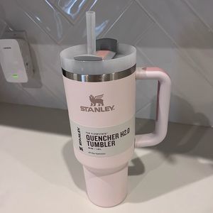 Stanley 40 oz Rose Quartz Quencher